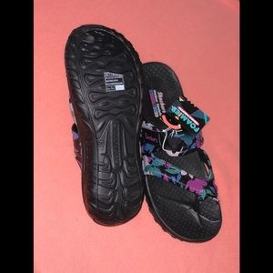 Women Sketchers Flip Flops